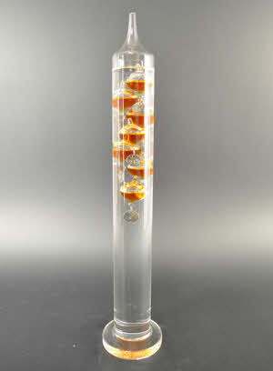 Galileo Thermometer 42 cm, cognackleurige vloeistofbollen