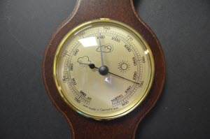 Barometer Mahoniekleurig